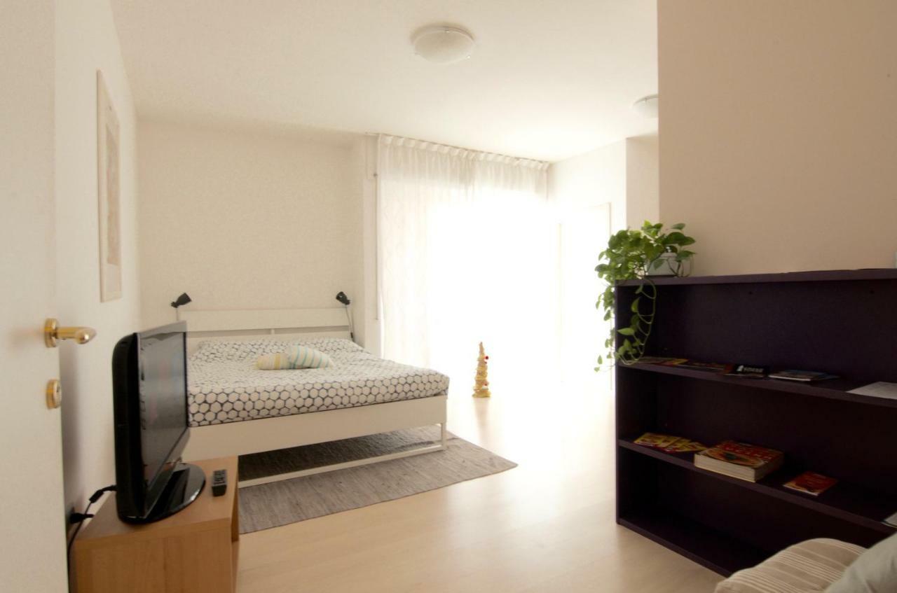 Interno 77 Di Tss' - Appartamento Soleggiato Con Ampie Finestre & Internet Veloce Con Fibra - Perfetto Per Coppie Trento Exteriör bild